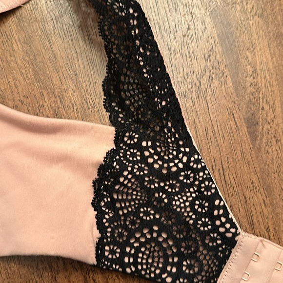 Soma Bra - Picture 3 of 3